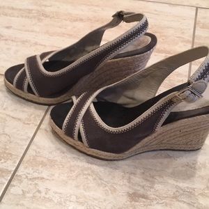 Banana Republic Peep Toe Sling Back Wedge Sz 8